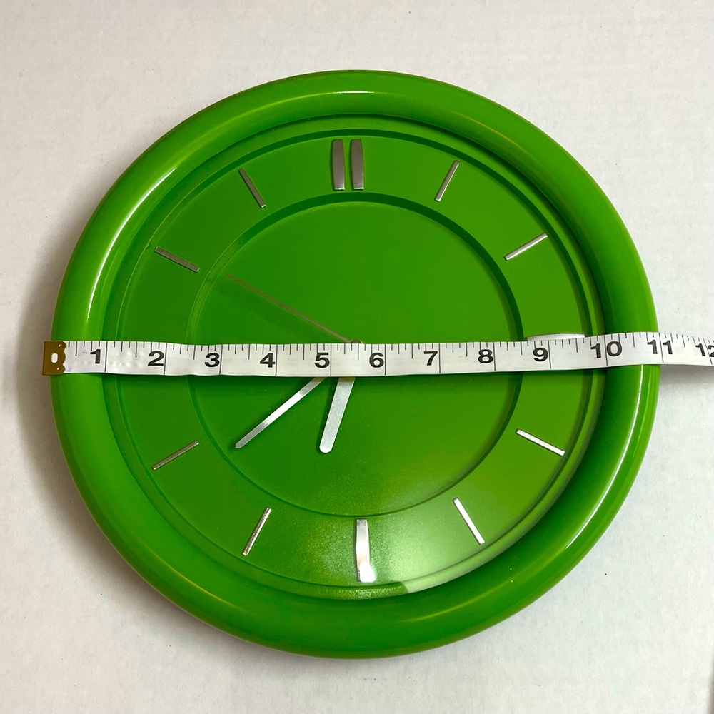 Wall clock